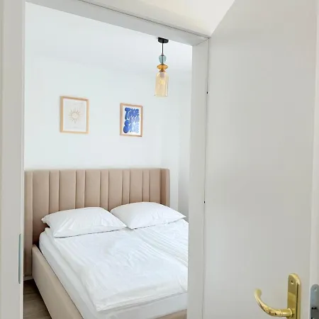 Reset Apartment